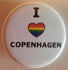 Button 32mm: I Rainbow Heart Copenhagen